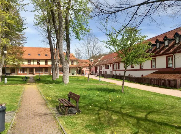 Zámek Tloskov, Czech Republic (Czechia)